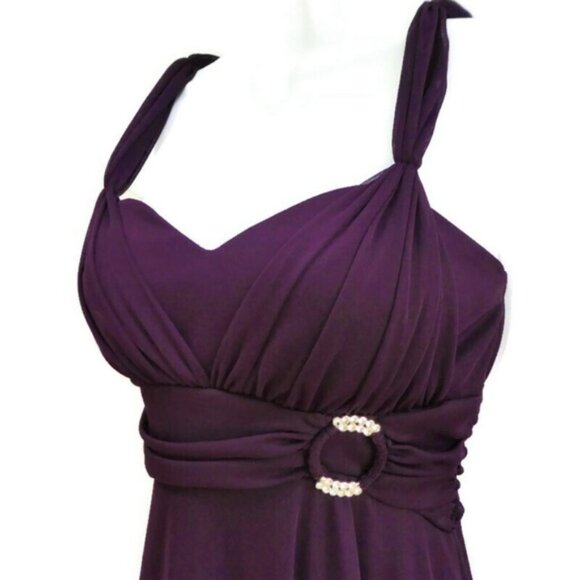 Betsy & Adam Gown Sweetheart Wine Berry Padded Bra Lined Back Zipper Rhinestones - Picture 1 of 10